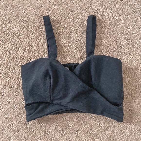 Black Slit Top - Picture 1 of 2